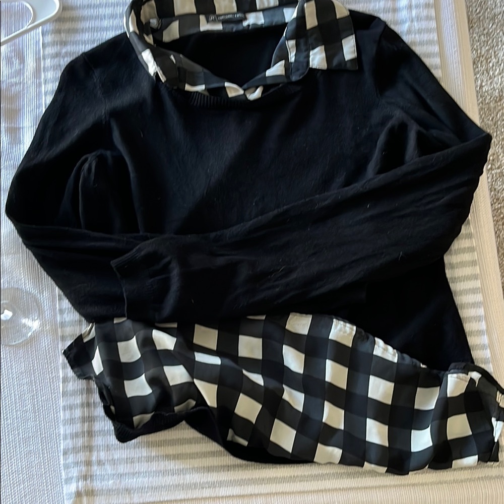 Black and White Checkered Women's Sweater